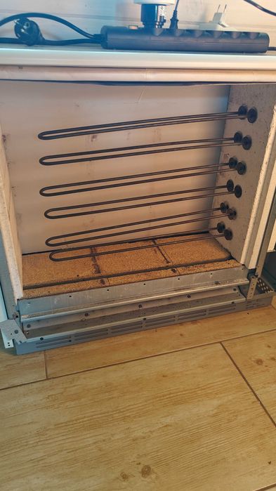 Piec akumulacyjny Technotherm TTS30 + Euroster 2006TX