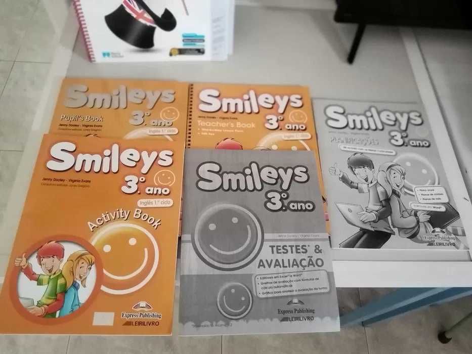 Manuais de inglês 3º ano _ Dossiê do professor