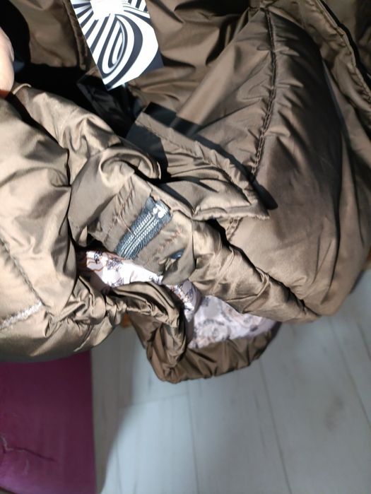 Нова жіноча куртка 56-58