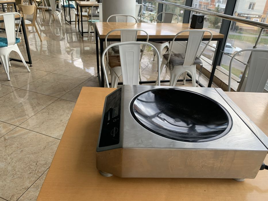 Плита індукційна WOK PROFI LINE 3100 D