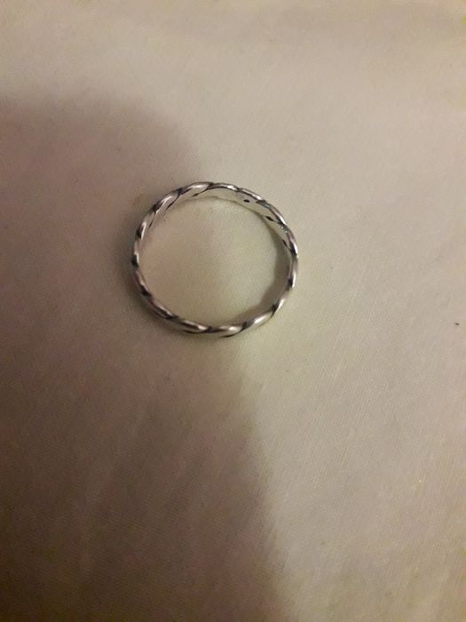 Srebrna plecionka obrączka