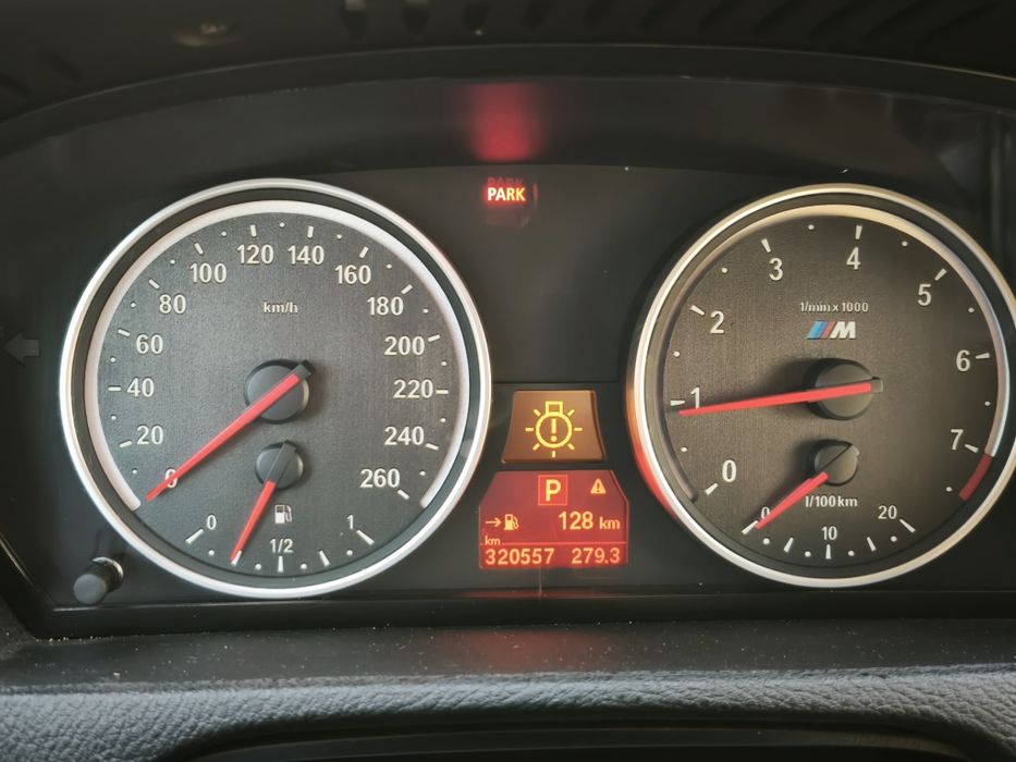 Подам BMW X5 E70