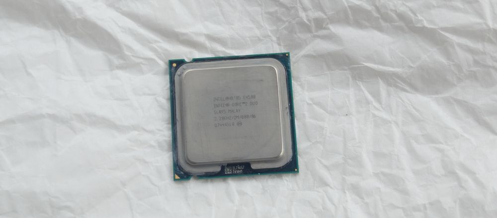 Продам процесор Intel Core 2 Duo E4500