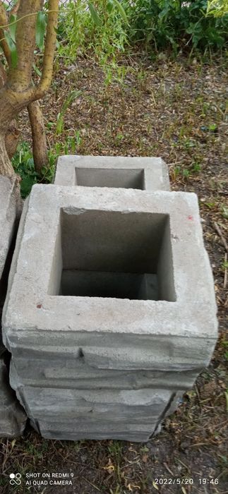 Pustak słupkowy/gazon