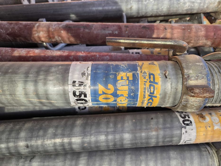 Podpora DOKA Eurex 550, stemple szalunki, Rusztowania