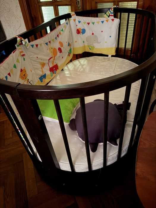 Кроватка трансформер кругла/овальна