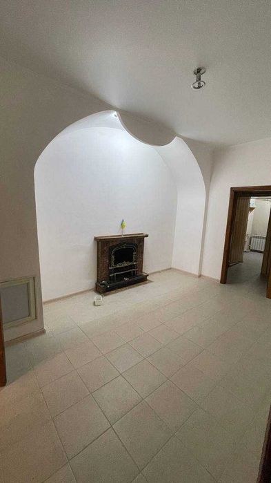 Сдам фасадное помещение Ришельевская 55 офис,магазин,аптека,банк,салон