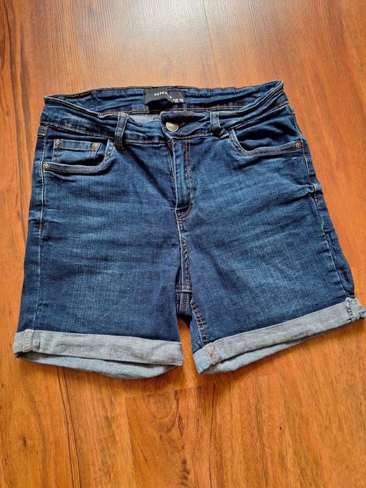 Sprzedam spodenki damskie Reserved