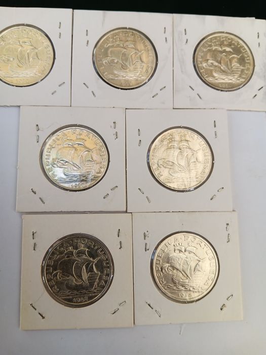 Colecção completa de moedas de 10 escudos, prata, caravelas