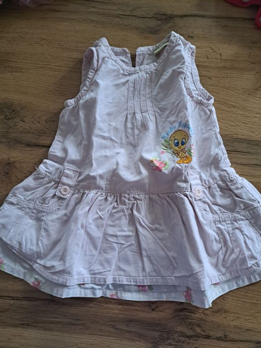 Sukienki rozmiarze 68-74