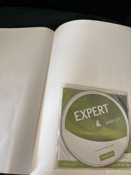 FIRST EXPERT zestaw podrecznik i ćwiczenia