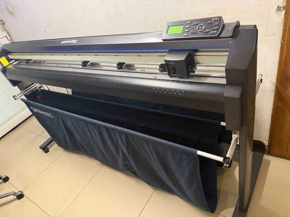 Ploter tnący Graphtec FC8600 - 160 cięcie 160cm idealny do PPF stan idealny