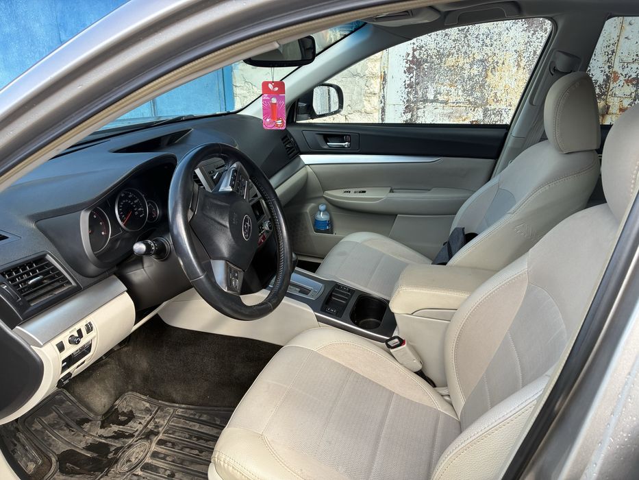 Subaru Outback 2014
