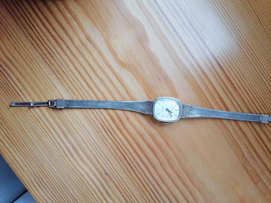 Zegarek damski Dugena, srebro.