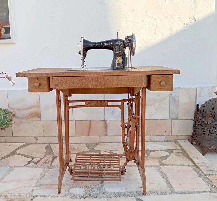 Máquina de costura Singer 15K88 (1959)