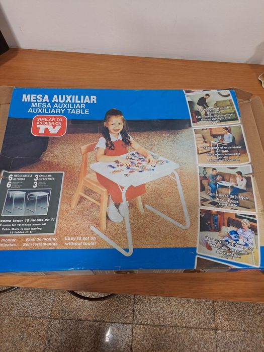 Venda de Mesa Auxiliar