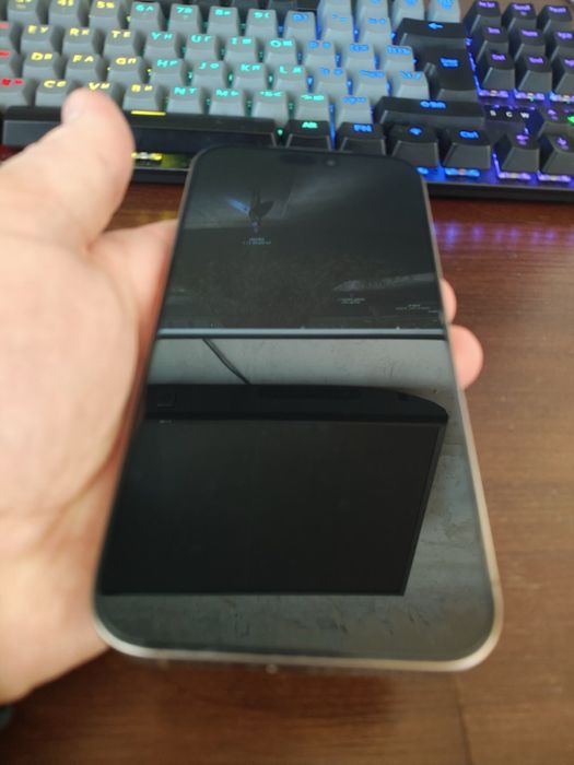 Iphone 16 pro max E-sim 256