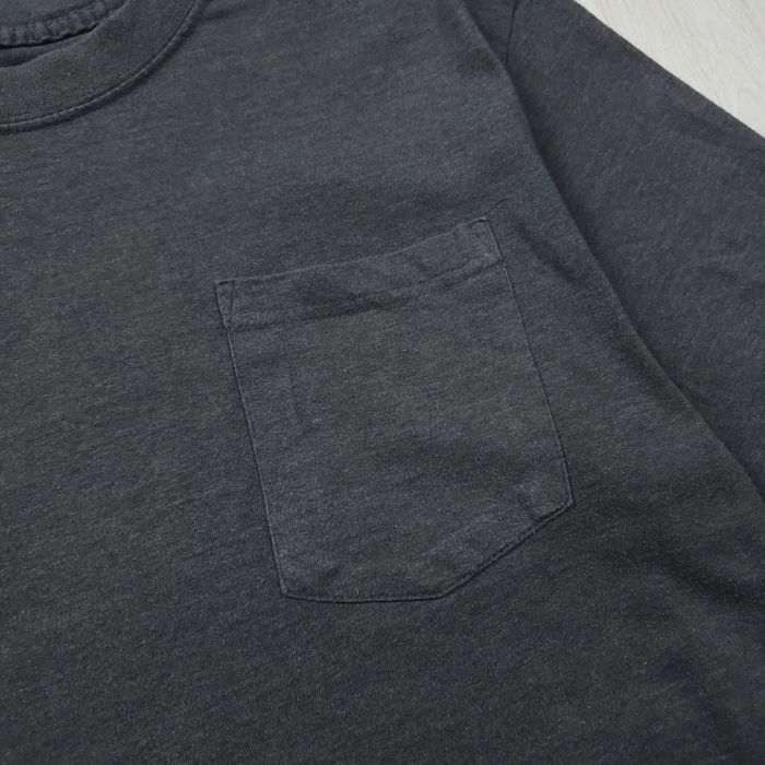 T-shirt Dickies lisa cinza escuro 100% algodão com bolso frontal