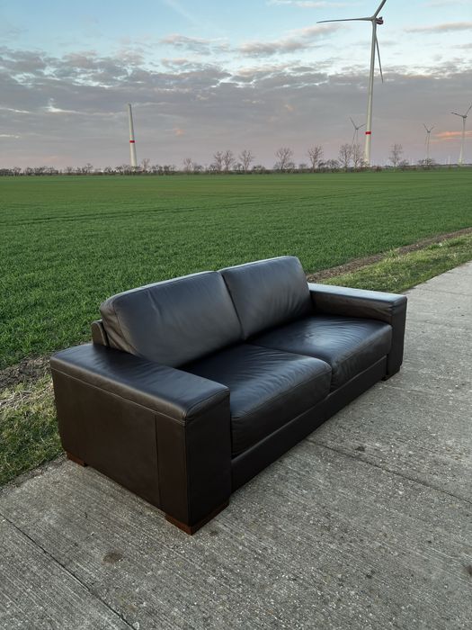 Продається шкіряний диван