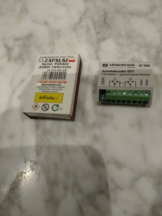 Dekoder przełączający SD1 firmy Uhlenbrock do H0, TT, N