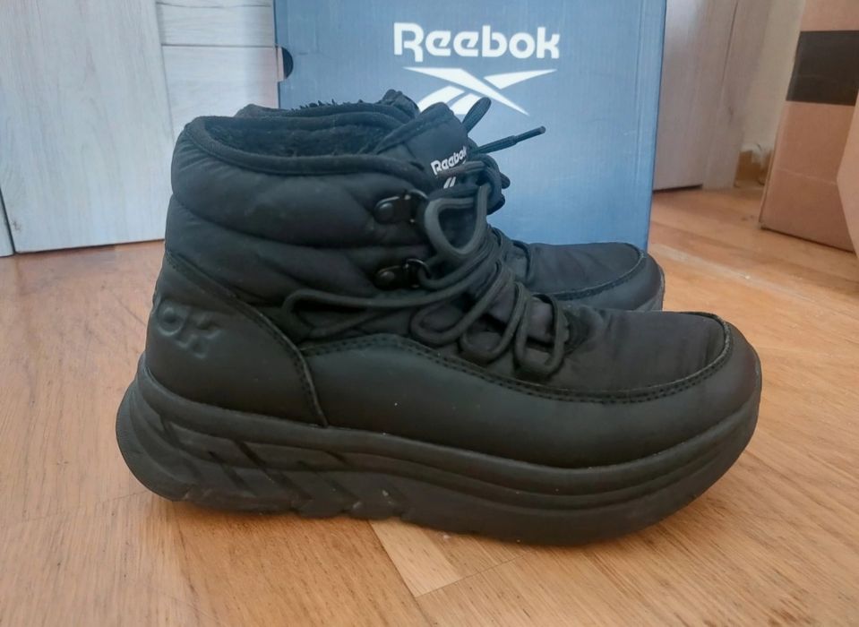 Reebok H1-048 WW Czarny buty na zimę