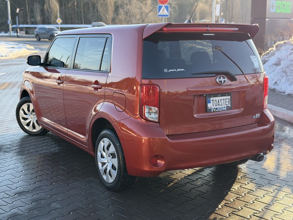 Toyota Scion Xb 2011 2.4 Corolla