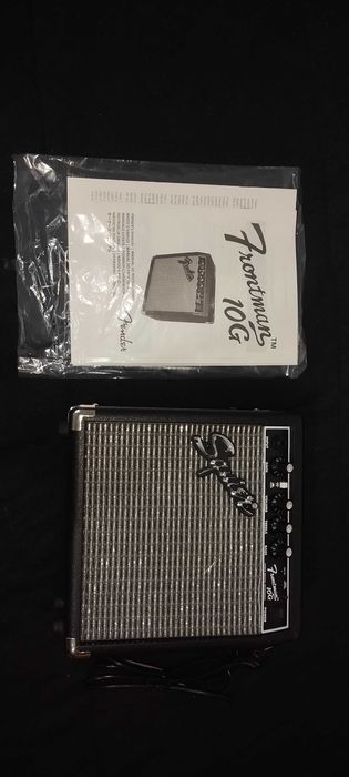 Guitarra elétrica Squier stratocaster - kit completo