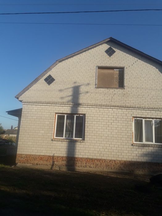 Продаж будинку в с. Слобода біля Центральної районної лікарні