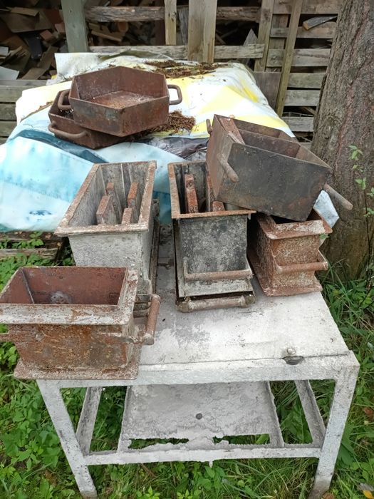 Stół wibracyjny +formy siłowy