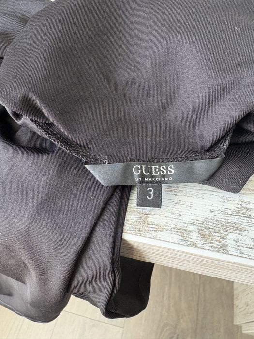 GUESS  шорты  топ