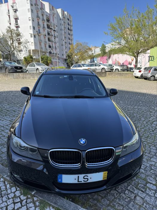 BMW 318d Touring LCI Lifestyle Edition (2011) | NACIONAL  | 1 Proprietário | Histórico Completo BMW