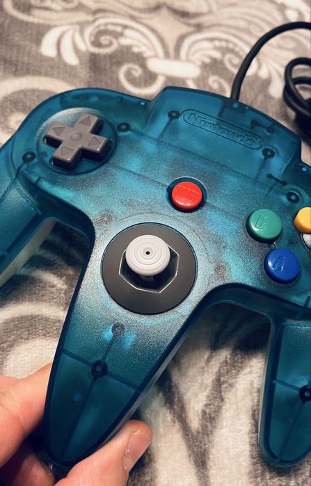 Vendo Nintendo 64 clear blue Pal