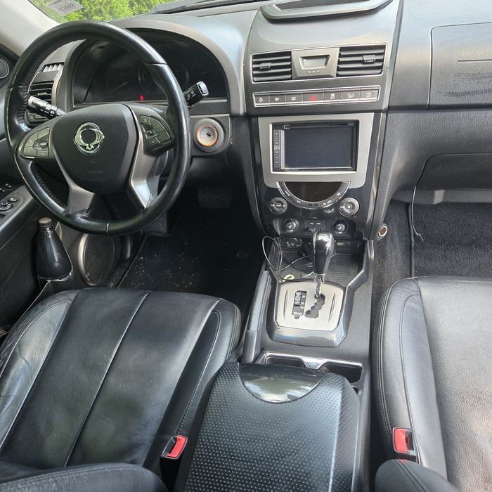 SsangYong Rexton 4x4,  7osob,automat 2.2 D, 2017r