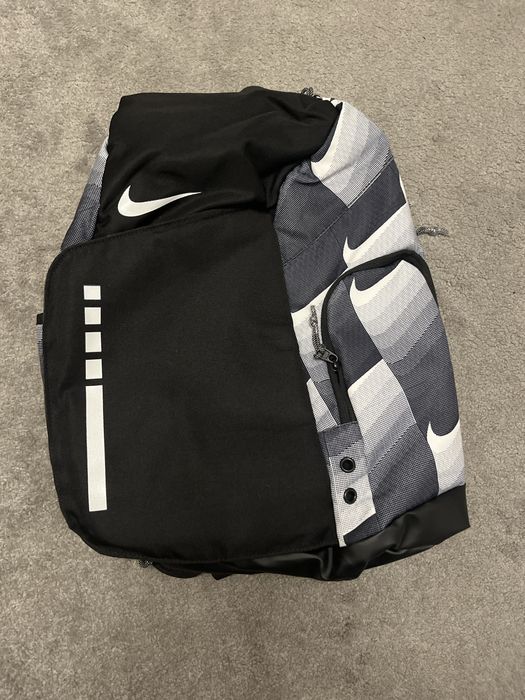 Plecak Nike ELITE backpack w kolorze czarno-szaro-białym