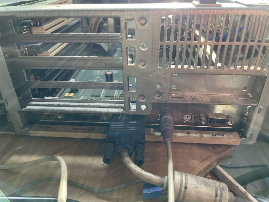 Продається системний блок hp vectra pentiumII 333mmx