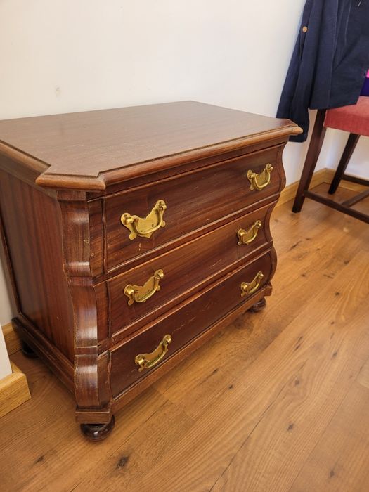 Mini cómoda  - Móvel de apoio.