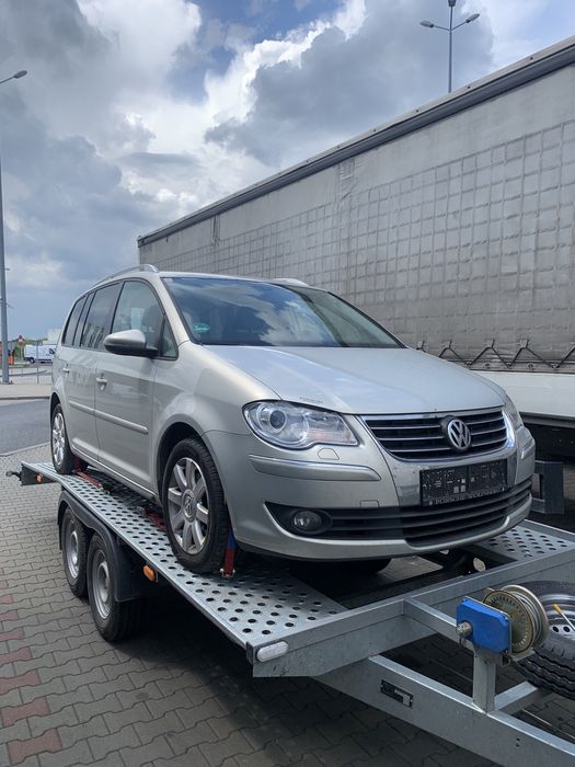 Розборка Touran запчастини шрот тауран авторозборка touran