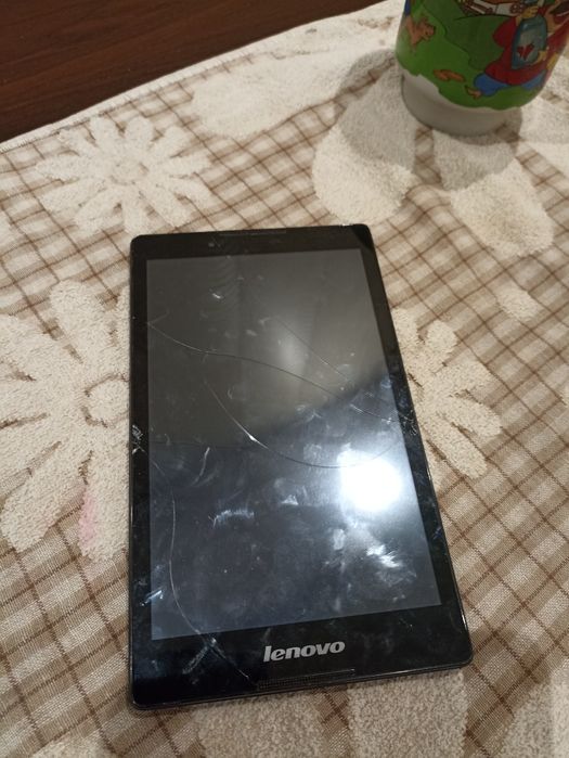 Продам планшет Lenovo Tab-2  А8