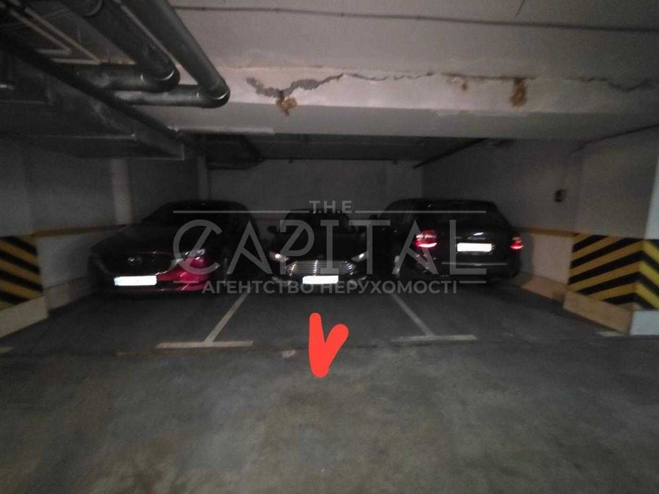 Продаж ПАРКИНГ Голосіївський Центр Жилянська ЖК Дипломат Холл ЖК АУРУМ