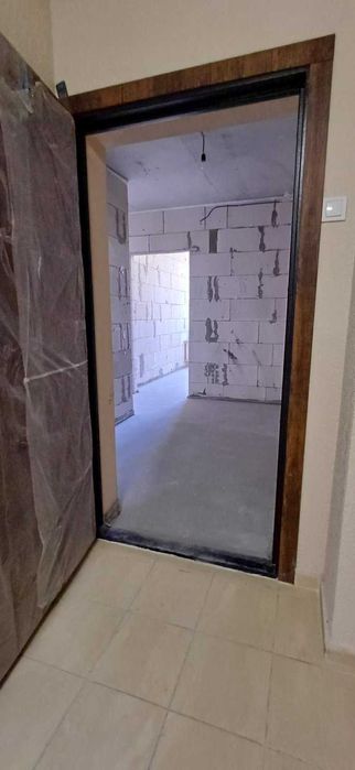 Продаж 2 к. квартири  в сучасному житловому комплексі River City.