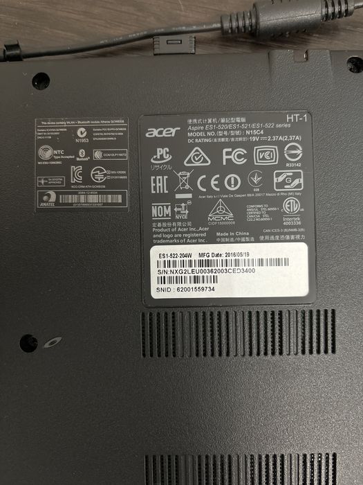 Ноутбук чорний ACER
