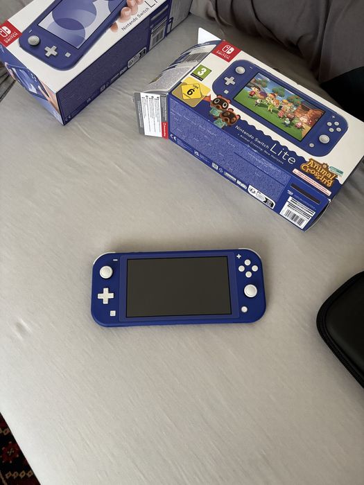 Nintendo swich lite animal crossing na gwarancji