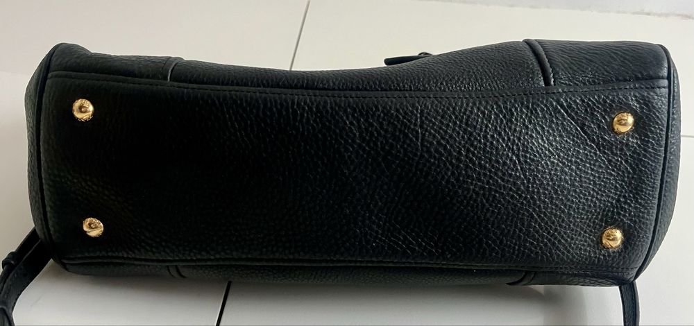 Mala em pele impecavel