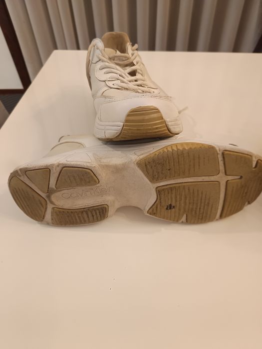 Sapatilhas Calvin Klein – Tamanho 42