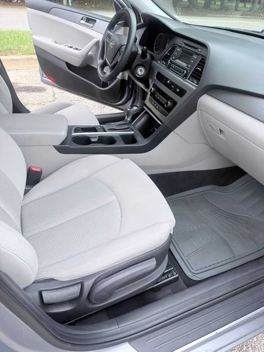 Hyundai Sonata      2017
