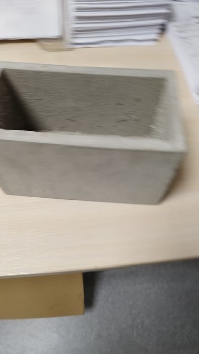 Doniczka betonowa Hand Made