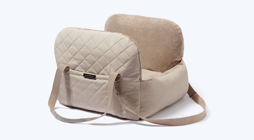 Siedzenie samochodowe dla psa