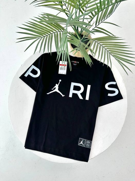 Футболка  Jordan Paris