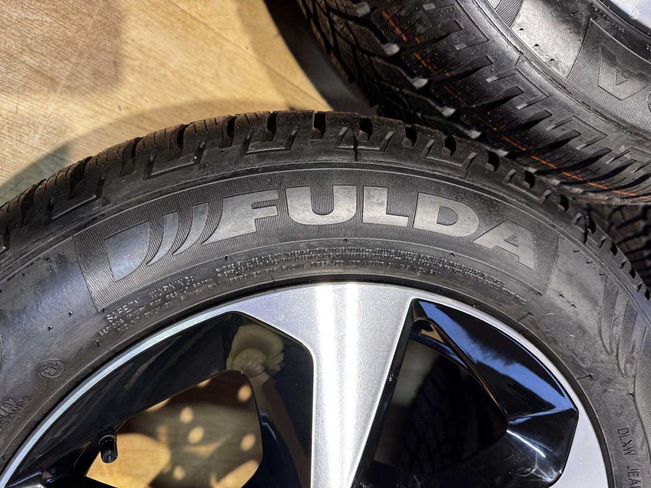 Нові колеса R16/5/114.3 + Шини зим R16/60/205 Fulda