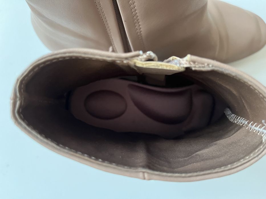 Botki beżowe Reserved 38